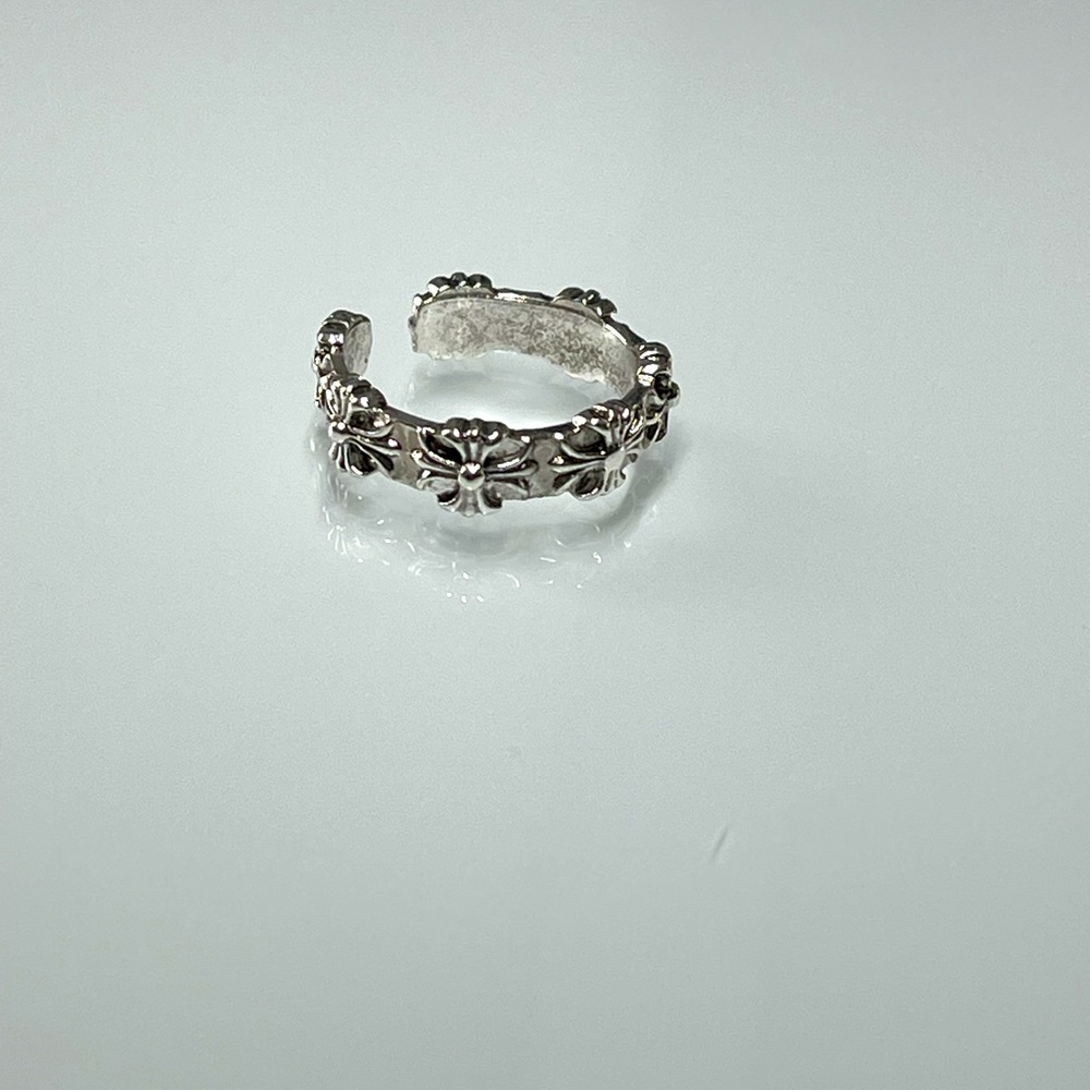 Chrome hearts ring